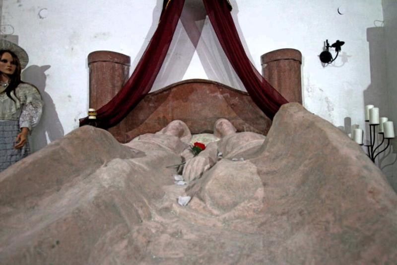 kriptavilla_agy.jpg