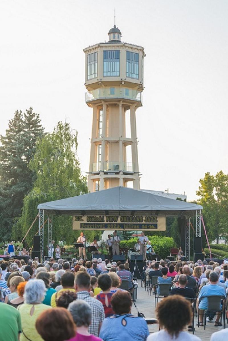 Jazz_fesztivál - Siófok Tourinform.jpg